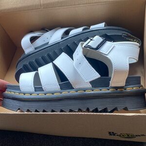 New doc martens air wair sandals!